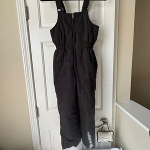 KIDS Snow Bibs, SIZE 130 (6-7)